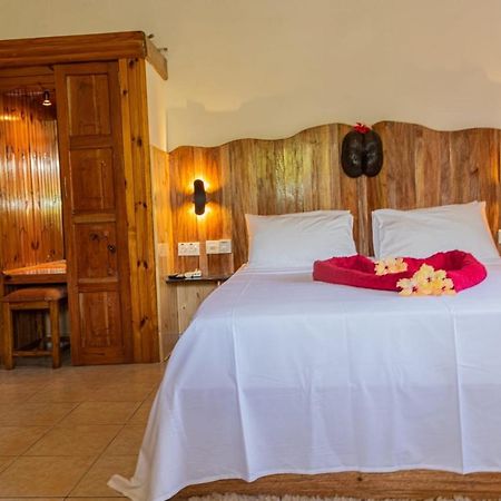Villa Marthe Baie Sainte Anne Luaran gambar